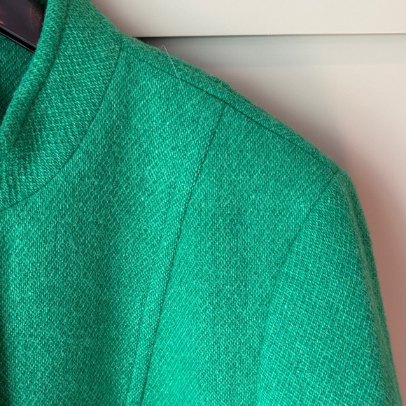 NWOT Talbots Vibrant Green Lined Jacket SZ 16 Never Worn. Beautiful color! - Picture 9 of 13